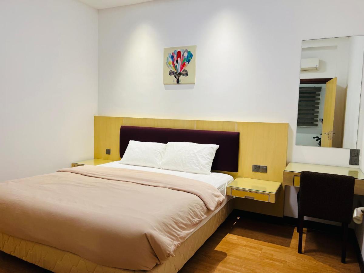 Imperial Grand Suite Apartment 쿠칭 외부 사진