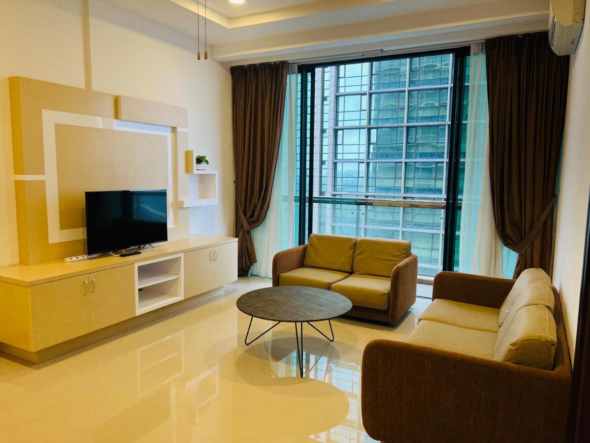 Imperial Grand Suite Apartment 쿠칭 외부 사진